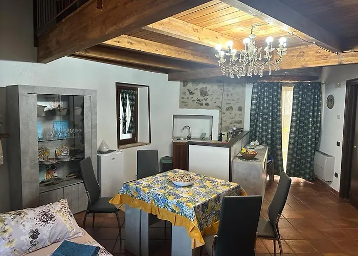 住宿加早餐酒店 Il Borgo Del Benessere 罗卡伊恩佩里亚莱