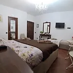 Il Borgo Del Benessere Oda ve Kahvaltı Rocca Imperiale