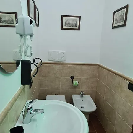Il Borgo Del Benessere 4* 罗卡伊恩佩里亚莱