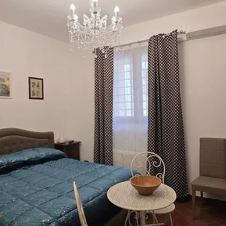 Il Borgo Del Benessere 4* 罗卡伊恩佩里亚莱