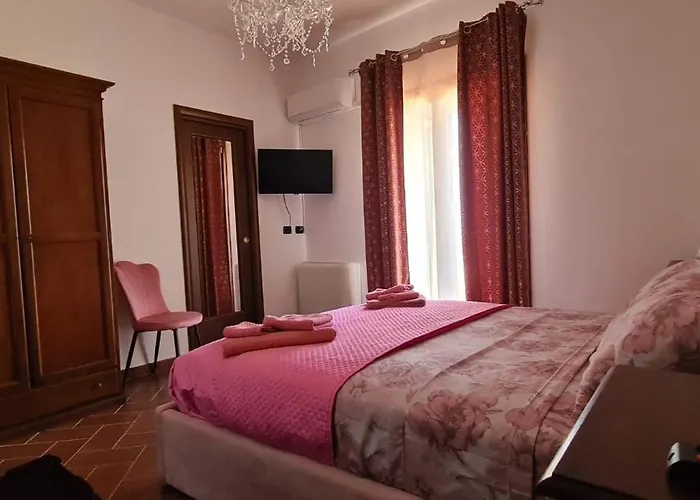 Il Borgo Del Benessere Nocleg ze śniadaniem 4*