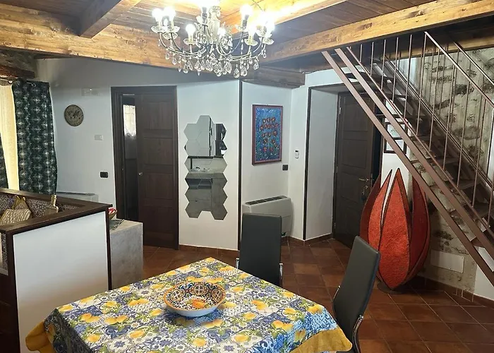 Il Borgo Del Benessere לינה וארוחת בוקר 4*