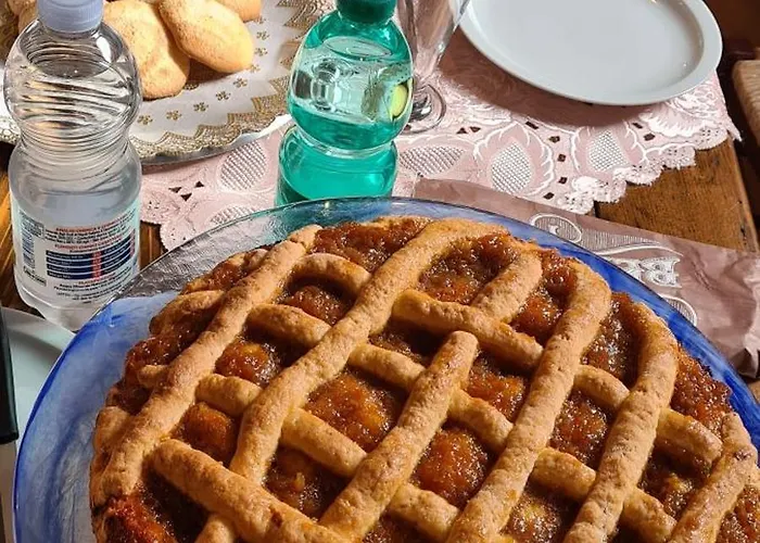 Il Borgo Del Benessere לינה וארוחת בוקר רוקה אימפריאלה